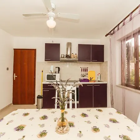 Apartments Fedrigo Sutivan Exterior photo